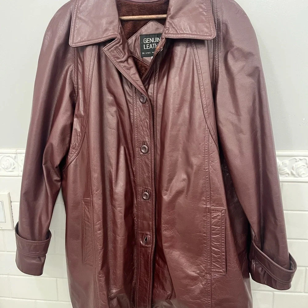 Made In Korea 70’s Vintage Leather Trench Coat Fully Removable Lining Size large